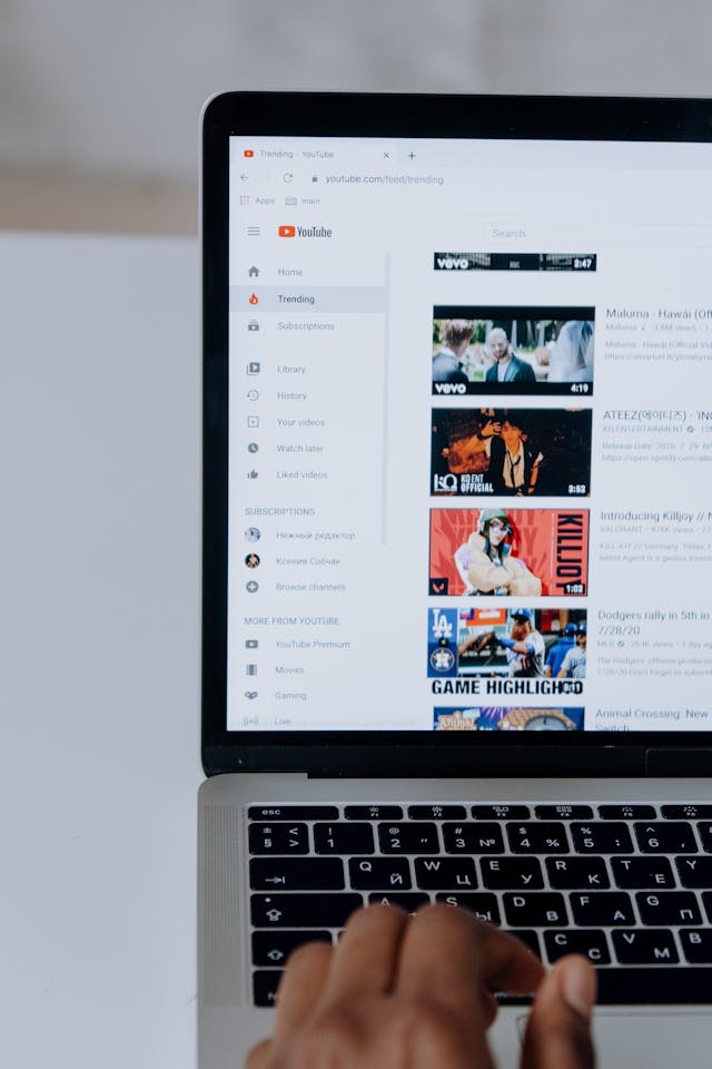 como baixar legenda do youtube